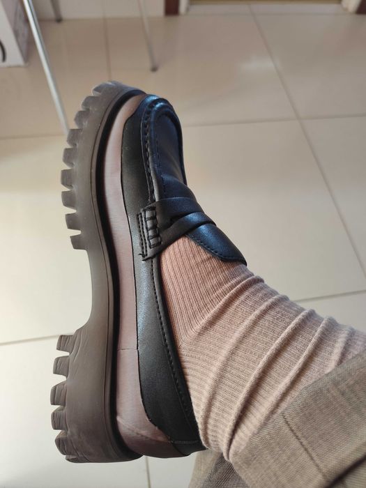 Mokasyny damskie loafersy Bibi Lou 38