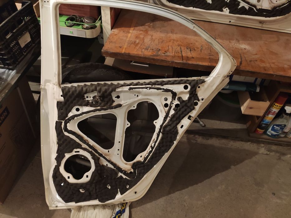 Двері Honda Accord 2008