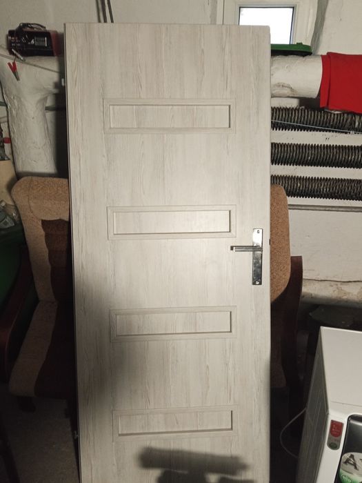 Drzwi lewe 80 w dobrym stanie