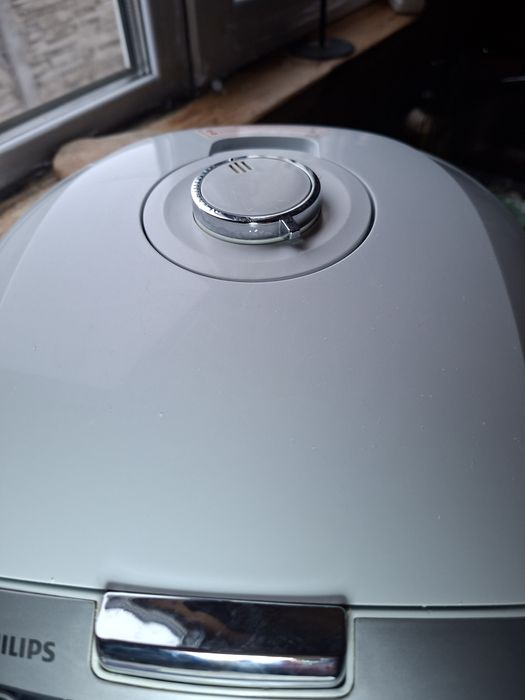 Мультиварка Philips HD3136/03 (4 л)