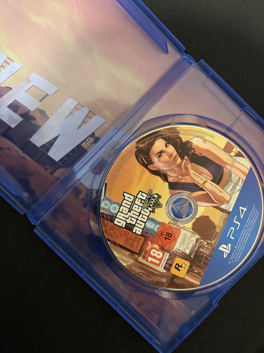 Vendo GTA 5 para ps4