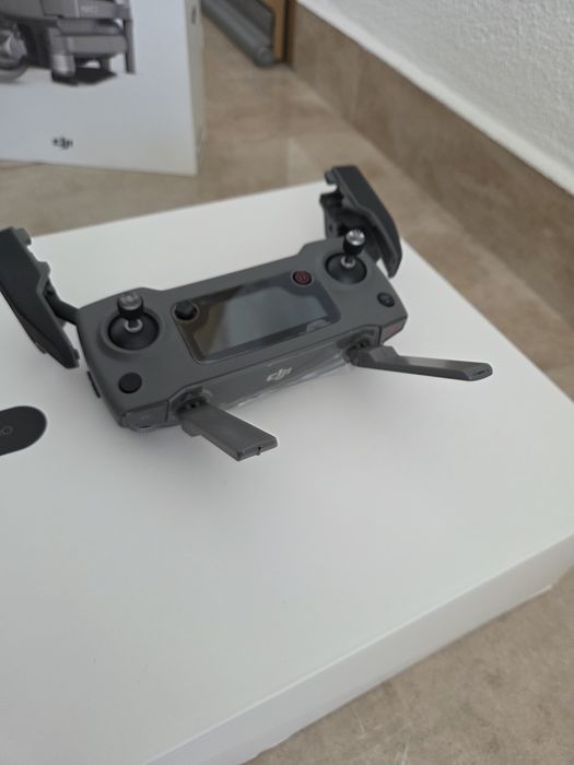 DJI Mavic Pro 2 – Como Novo (Apenas 16 min. de voo) + Acessórios