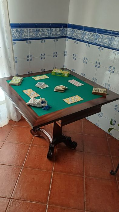 Mesa de Jogo Madeira Maciça