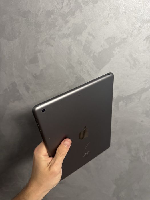 iPad Air 9.7” Планшет Apple  Айпад