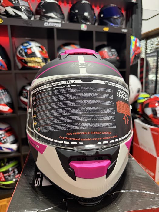 Capacete feminino novo NZI 115€ tamanho S,M disponível