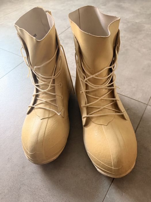 Bata bunny boots beige wide