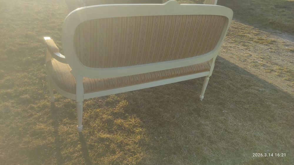 Komplet sofa plus dwa fotele