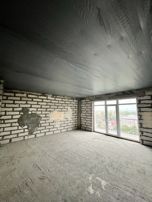 В Продажу 3 к к в Клубному Домі  в Новобудові