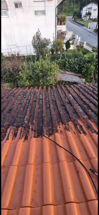 Limpeza e impermeabilização de telhados