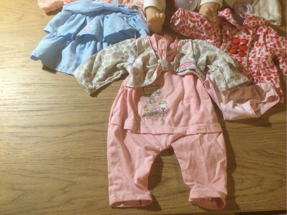 Lalka Baby Annabell z ubrankami