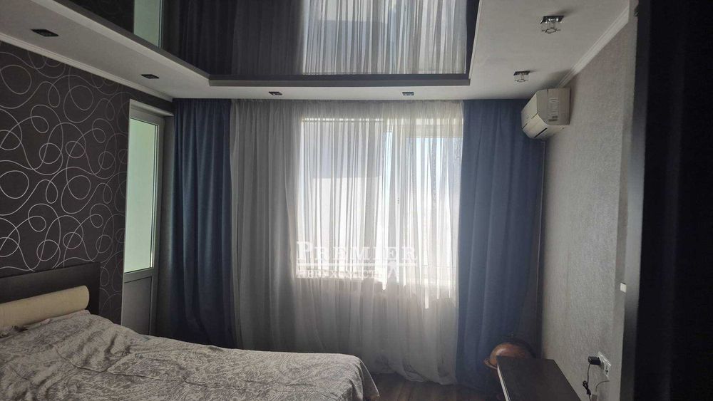 2к квартира 52 м² у цегляному будинку — 2 спальні, балкон, готова до життя