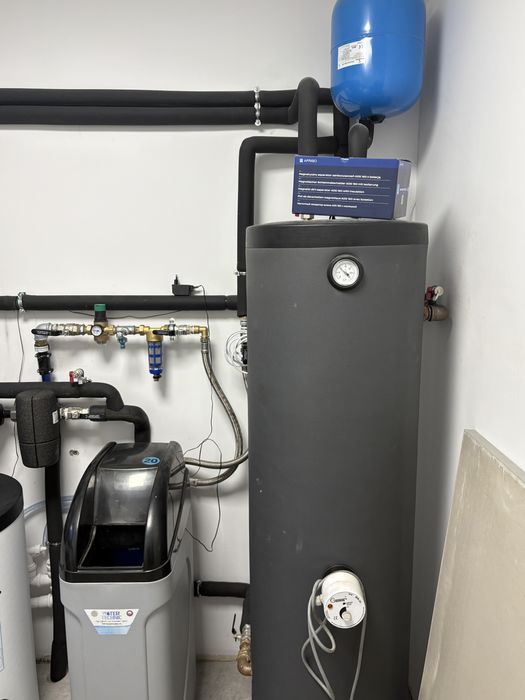 Zasobnik wody cwu   180 l. dwuplaszczowy zywiczny