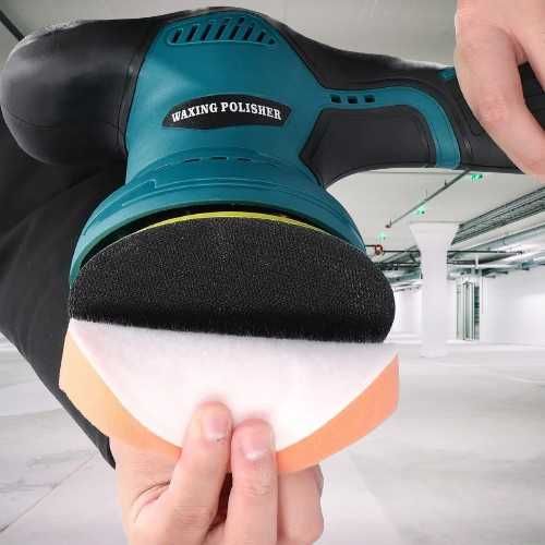 Полировальная аккумуляторная машинка с 2 АКБ.