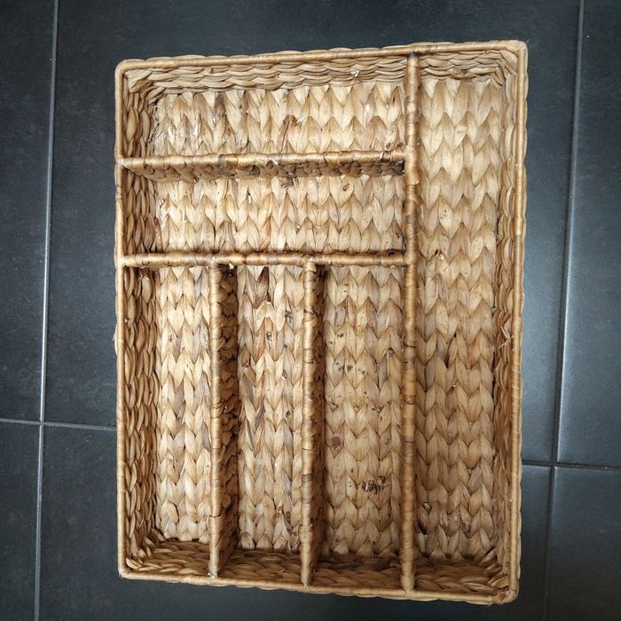 Tabuleiro de talheres em palhinha 35x45xA8cm