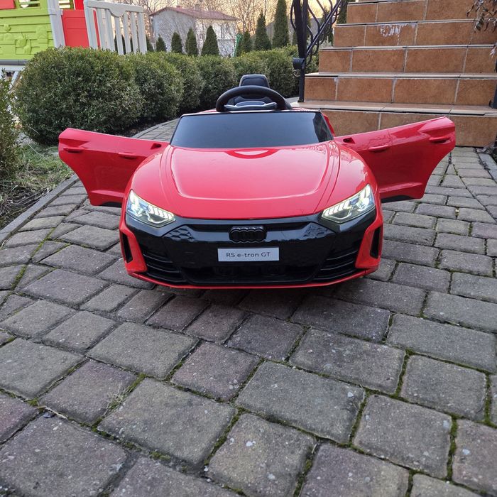 Audi RS GT - na akumulator