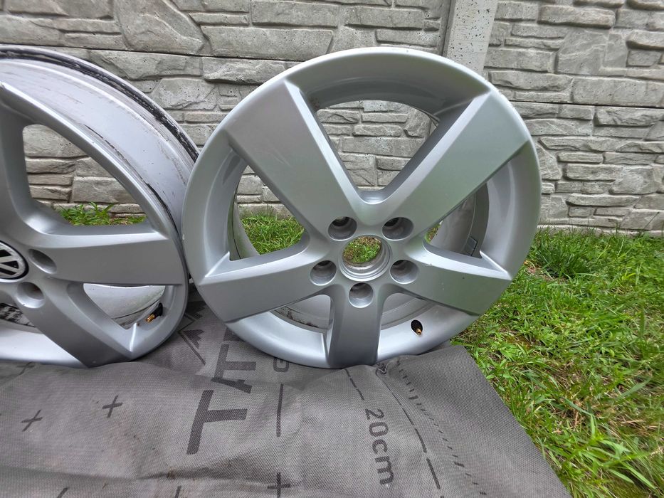 Felgi Vw 16'' ET50 6,5J 1T0.601.025.G