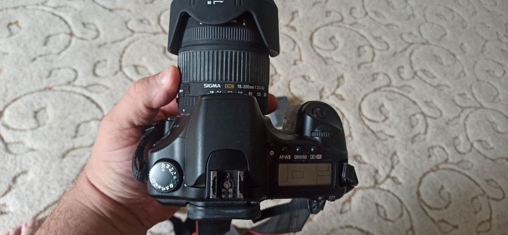 Фотоапарат Canon 30D. Объектив sigma