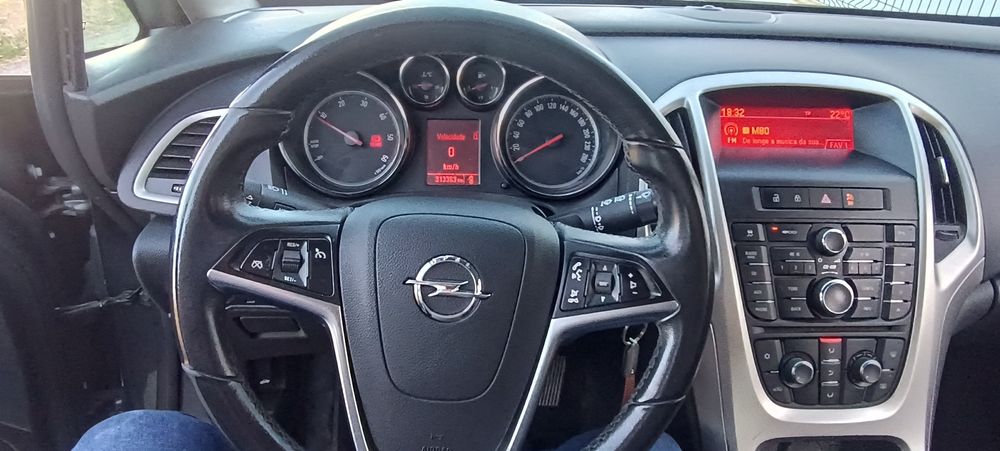 Opel Astra Enjoy Sport Tourer 1.3 CDTI