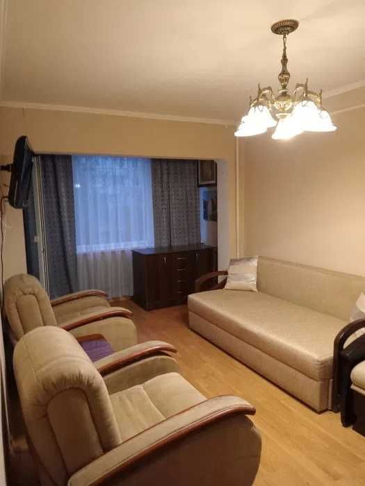 Затишна 1-к на Русанівці. Газ, бойлер, метро Лівобережна поруч.