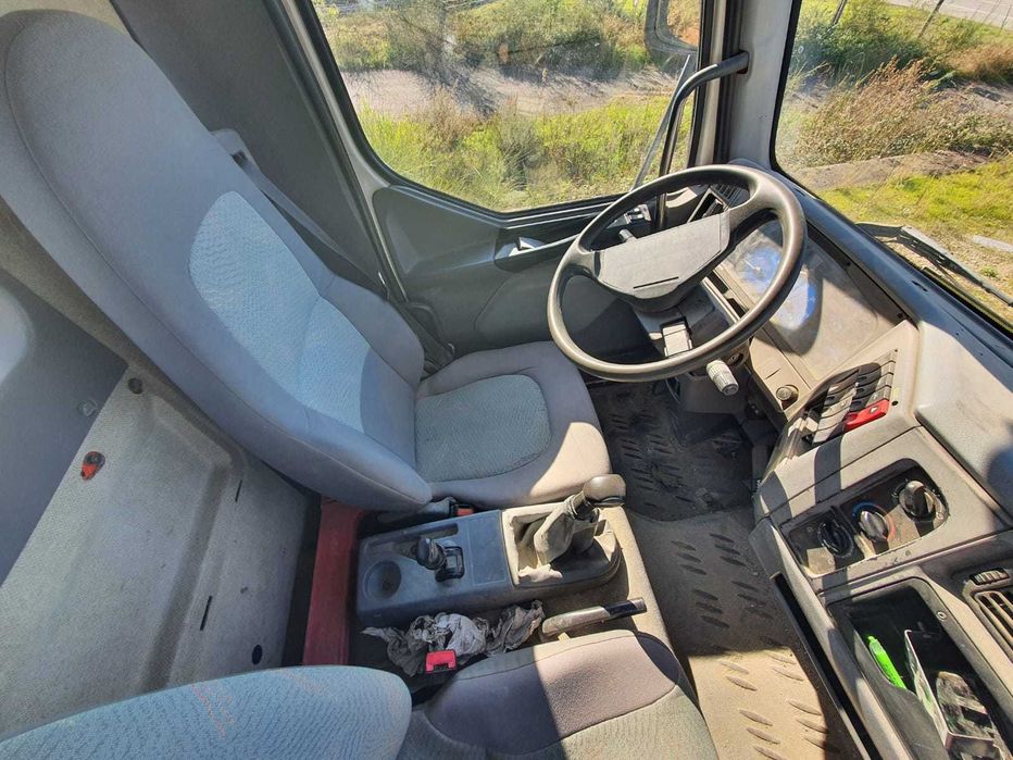 CAMIÃO RENAULT MIDLUM - 4X2 – 10T - 180cv - Tri basculante