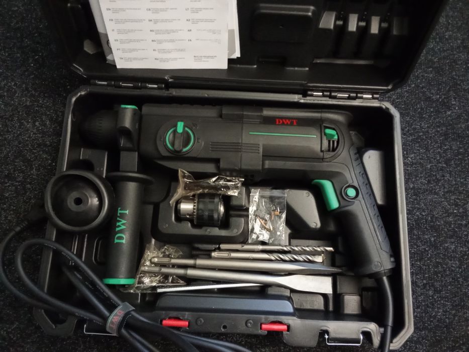 Перфоратор DWT SBHP-08-26BMC