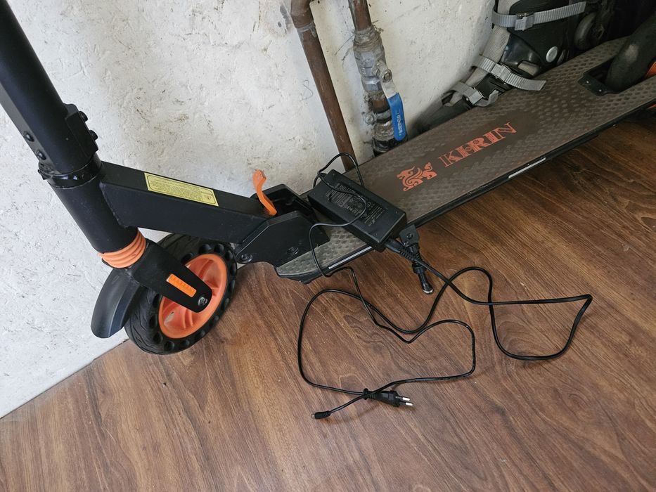 Hulajnoga elektryczna Kugo Kirini