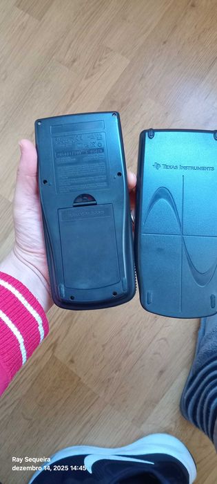 Calculadora gráfica TI 83 plus