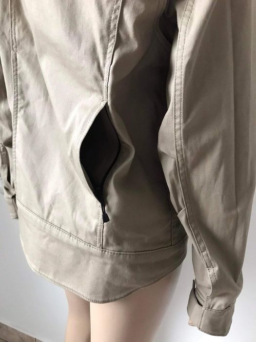 Levi's jeansowa kurtka damska z kapturem i ukrytymi kieszeniami M
Rozm