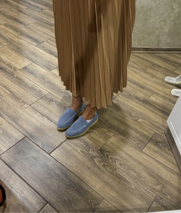 Юбка плісе довжина міді