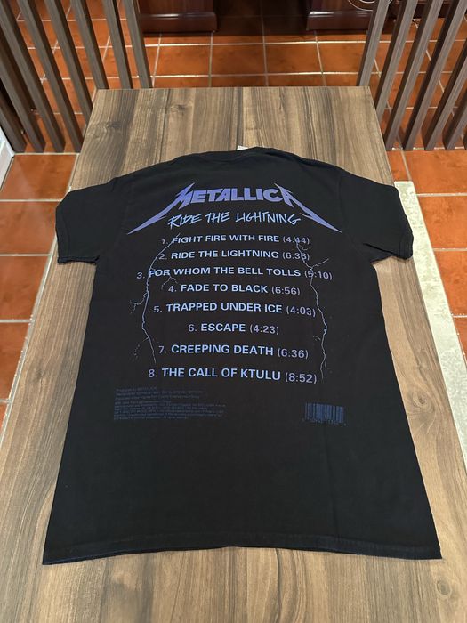 T-shirt de Rock Preta Metallica - Ride the Lightning [Original]