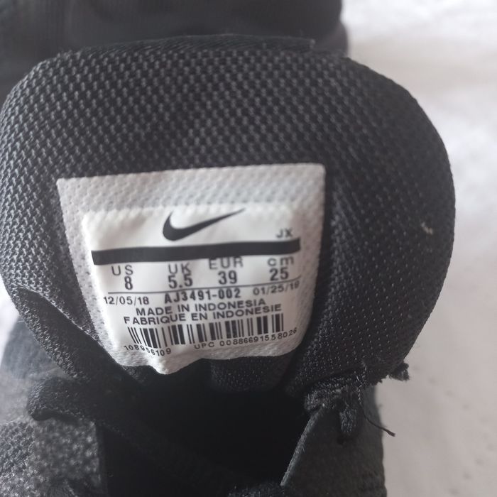 Czarne buty Nike Revolution 39