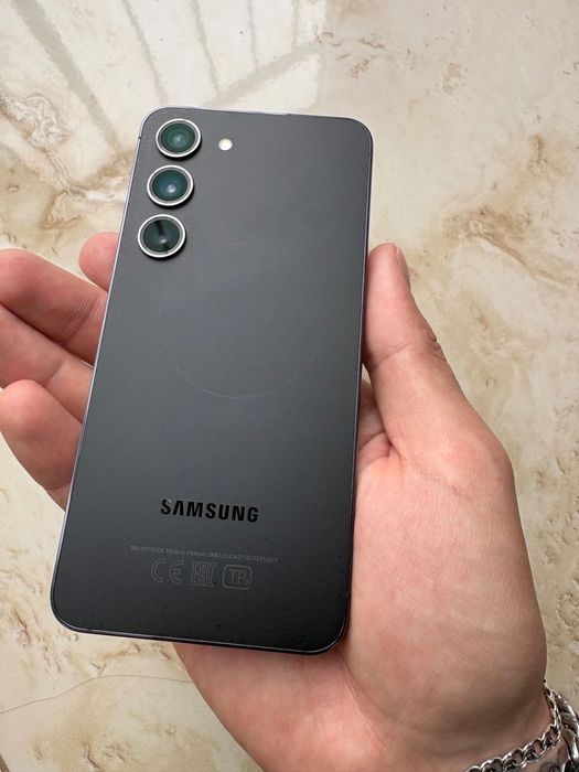 Samsung galaxy s23 8/256gb