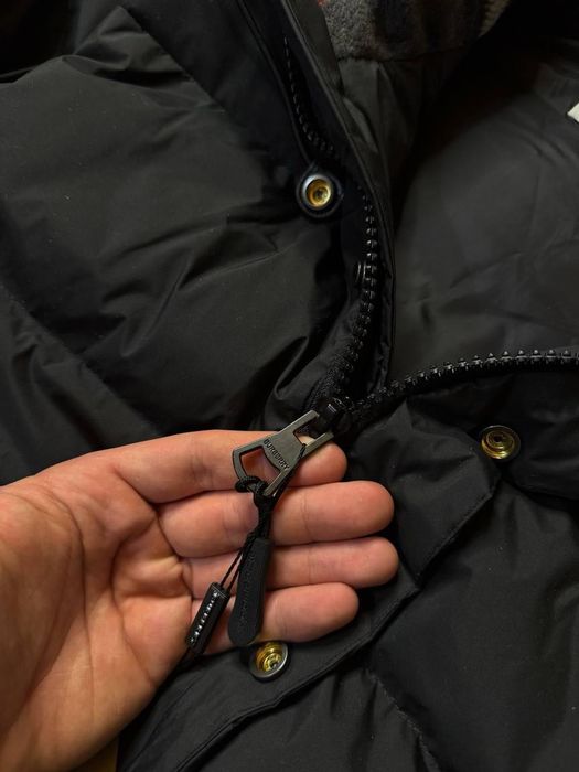 Теплий зимовий пуховик Burberry, стильна модель, розміри S–XL