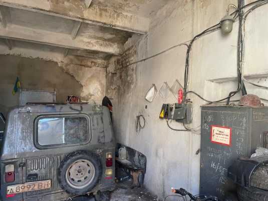 комплекс будівель Облавтодору контора/склади/гараж Корець,Київська 12Б