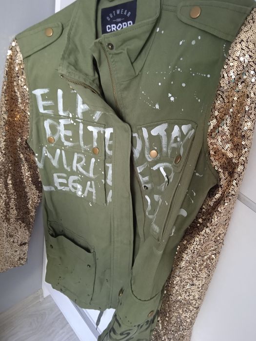 Kurtka damska letnia khaki cekiny print biały piękna