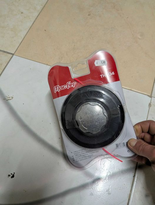 Cabeça de fio de roçadora universal