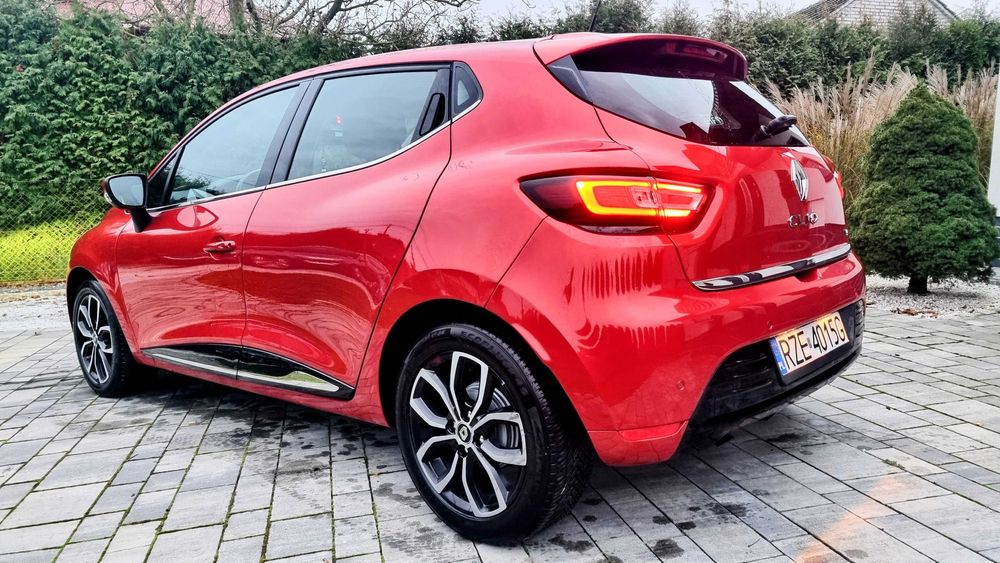 Renault clio 2017 Rok 0.9Tce Przebieg 74000