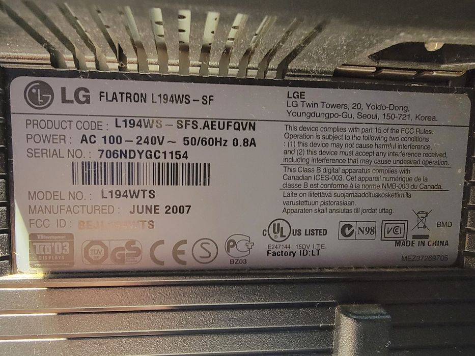Monitor LG Flatron L194WS-SF de 19 polegadas