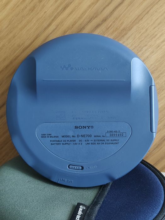 Discman Sony D-NE700 zestaw