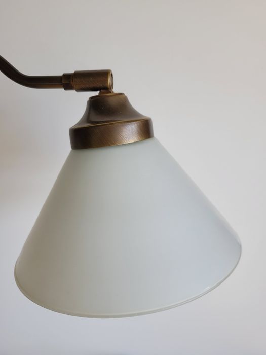 Piękna stara nocna mosiężna lampka antyk