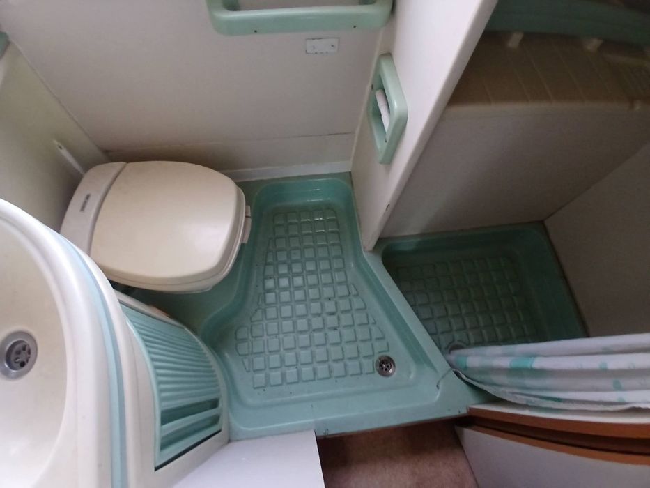 Autocaravana integral fiat ducato laika 2500TDI 116CV