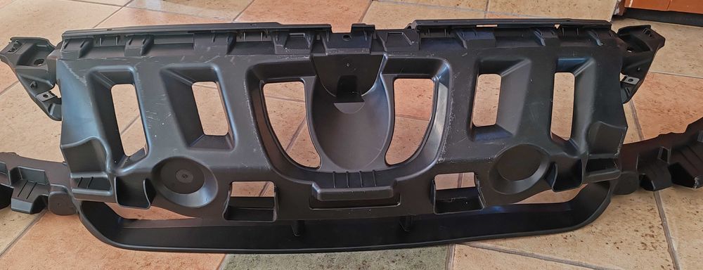 PEUGEOT 308 T7 lift 2010- Pas przedni wzmocnienie mocowania zderzaka