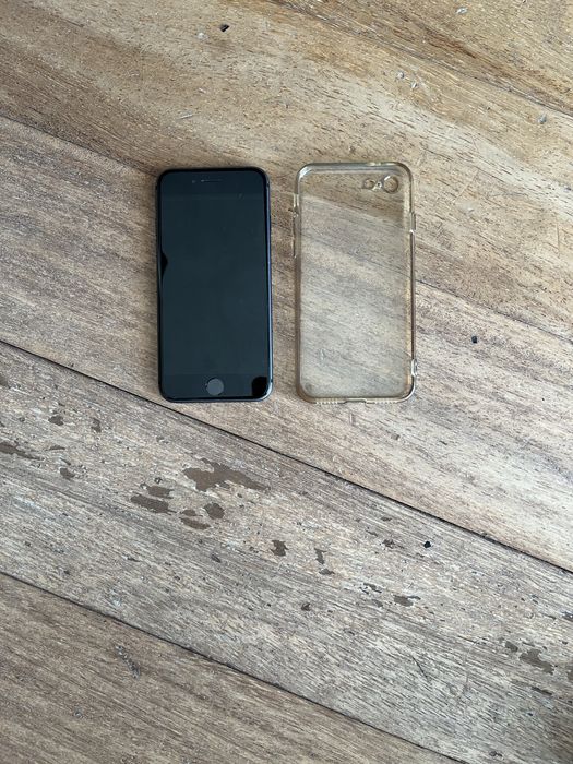 Iphone 8  64GB / 90%bateria / Desbloqueado