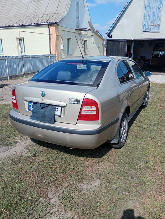 SKODA Octavia Tour