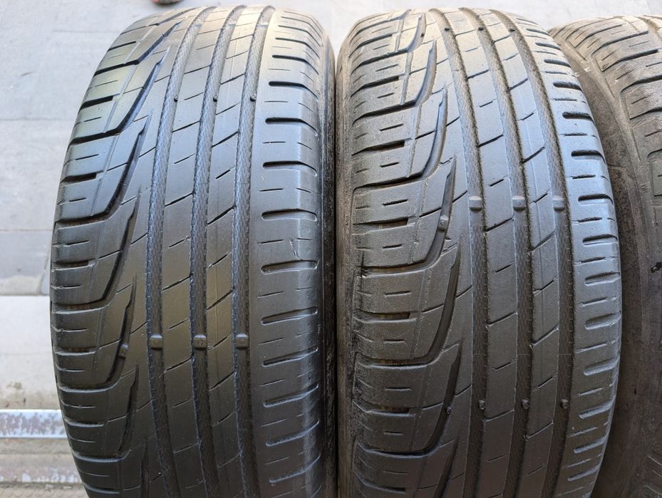 Летняя резина 215/65 R16 Uniroyal
