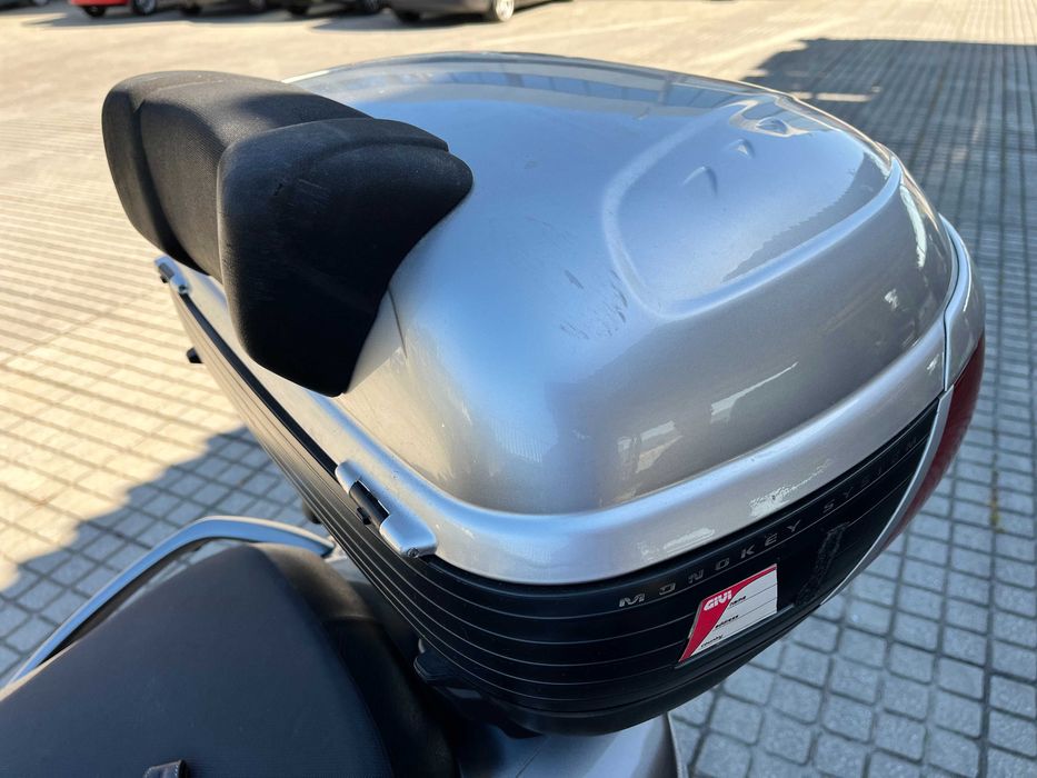 Suzuki Burgman 650 Executive