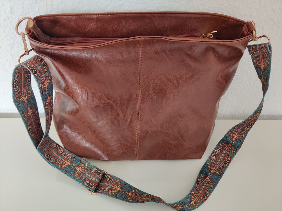 Elegancka torebka listonoszka boho