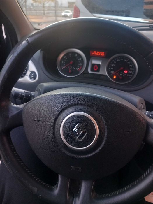 Renaut Clio edição limitada Ripcurl