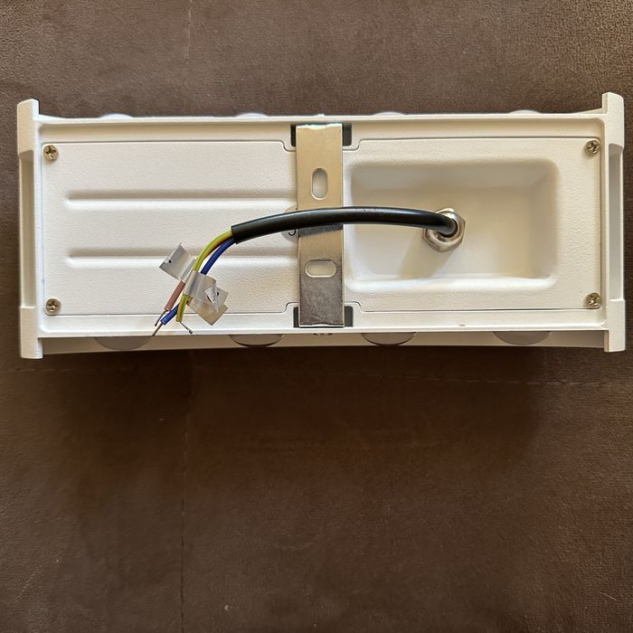 Світильник для дому білий