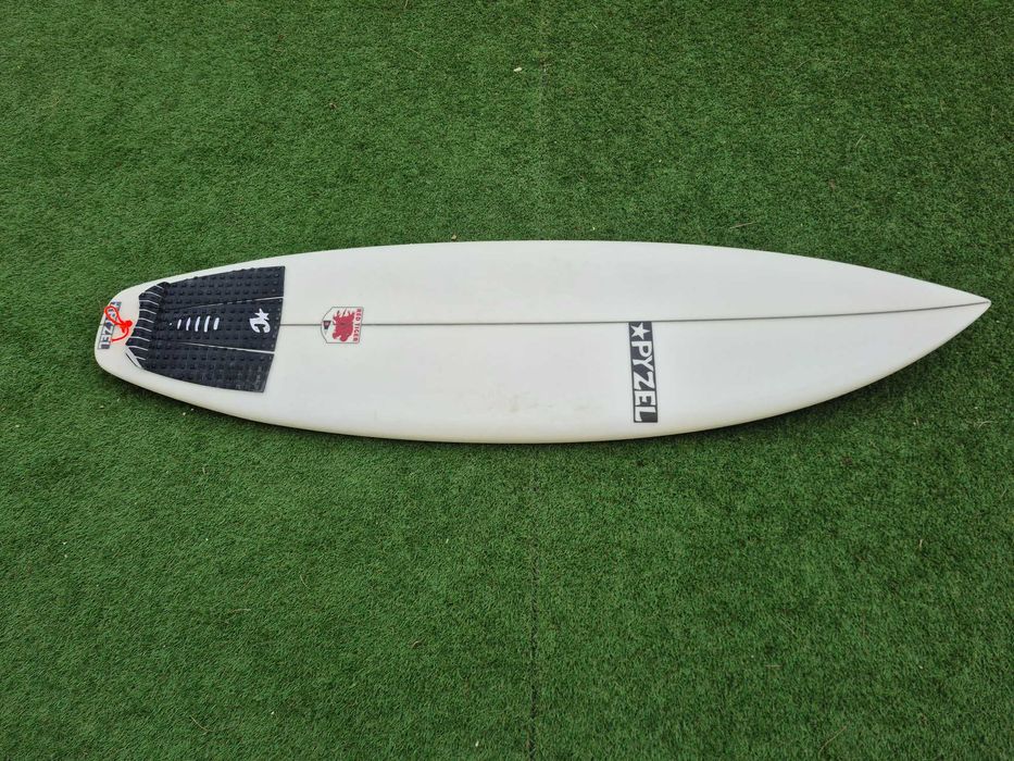 Pyzel Red Tiger 6'0   31,30 Lts